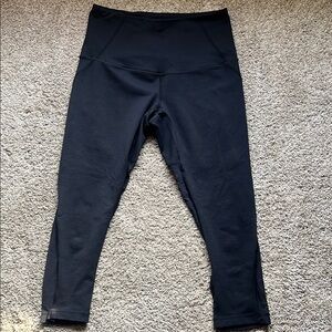 Zella Black Capri Leggings